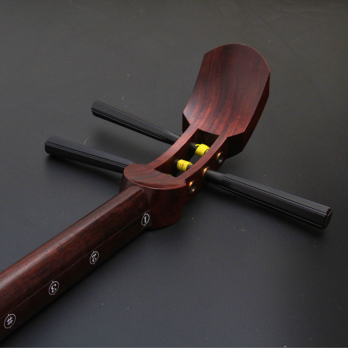 Classic Shamisen made of Kouki (Second Hand)