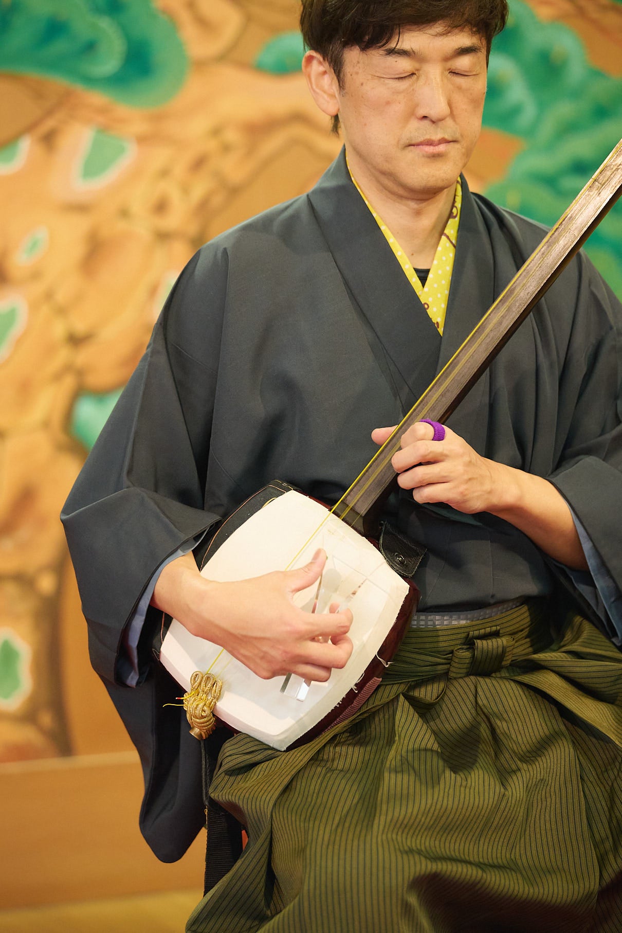 Shamisen Experience "Learn to play the Shamisen" in Tokyo