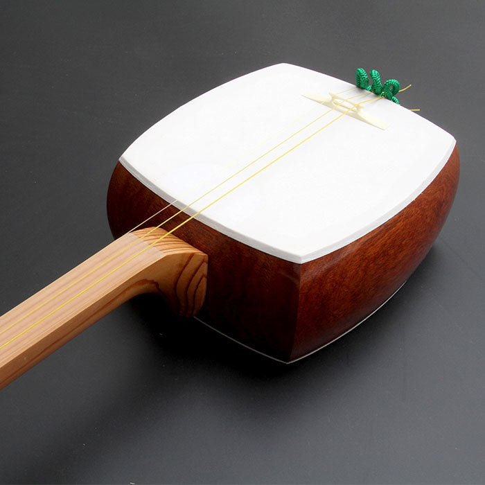 Classic Shamisen made of Cedar wood