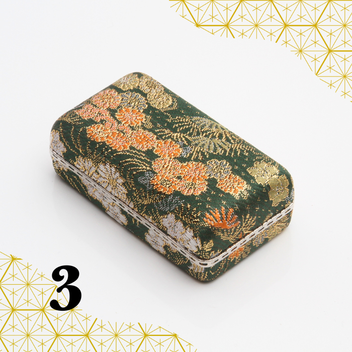 Designed cese for komas