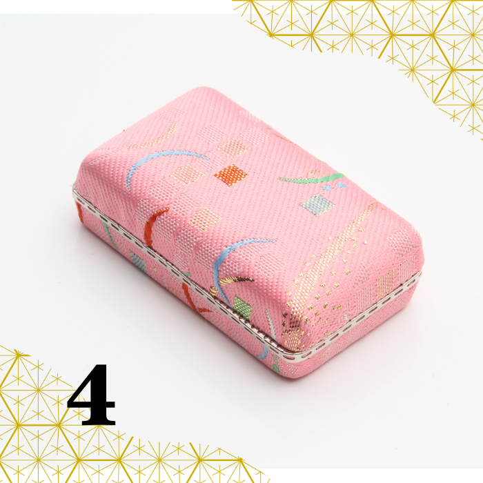 Designed cese for komas