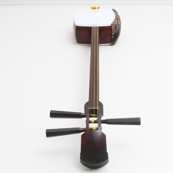 Classic Shamisen made of Padauk with short spec (Second Hand)