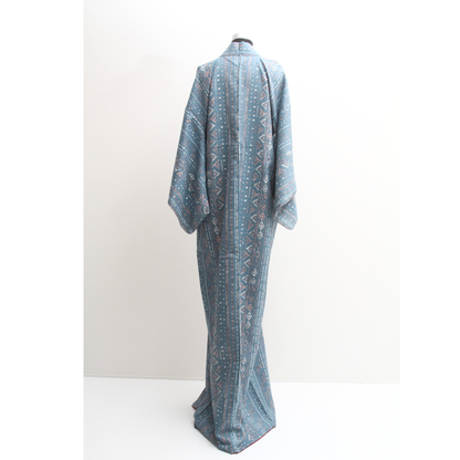 Pre-Owned Kimono inspired by Traditional Japanese Indigo Dyeing