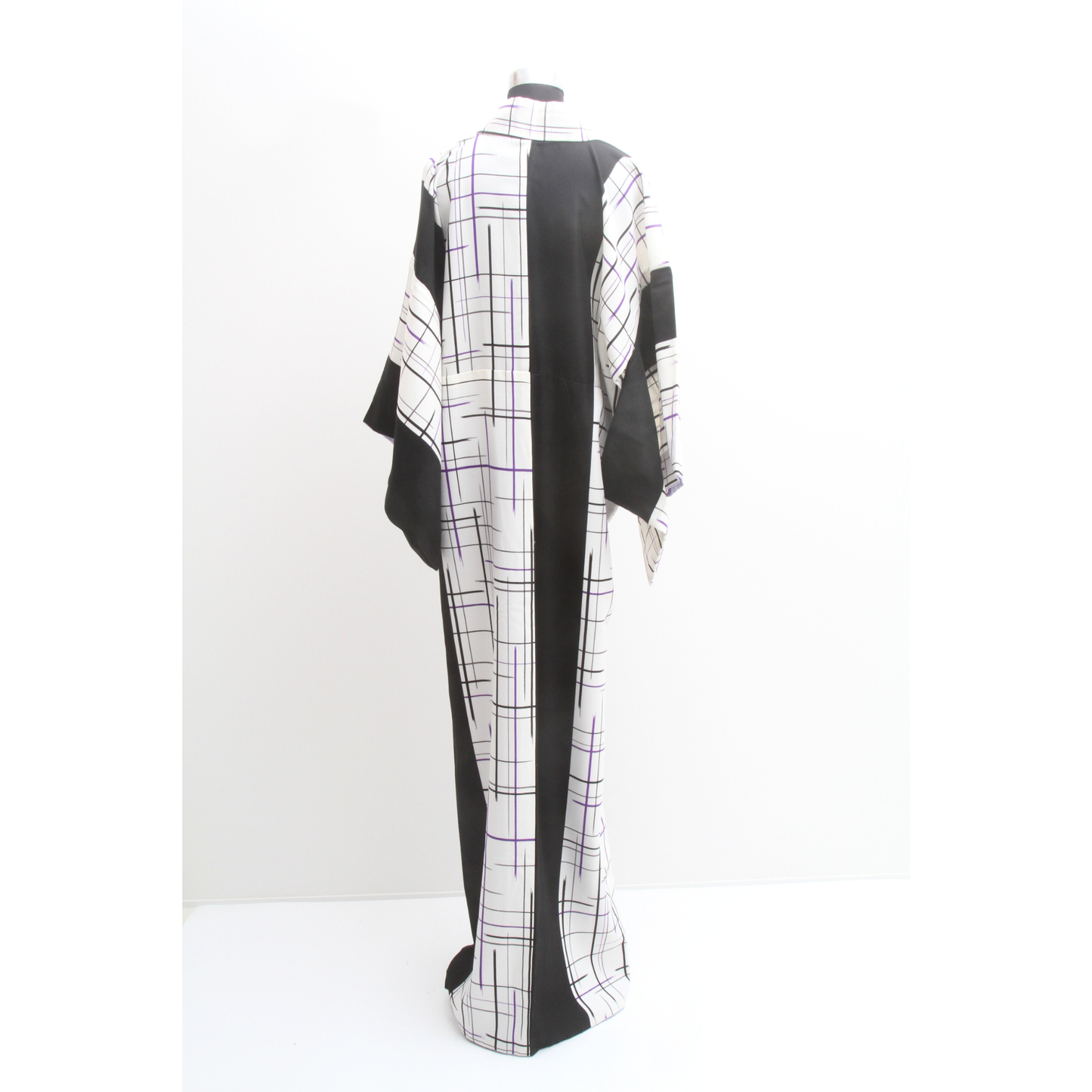 Pre-Owned Polyester Komon – Modern Black & Purple Crosshatch Pattern