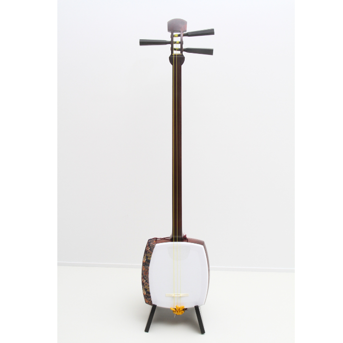 Classic Shamisen made of Padauk with short spec (Second Hand)