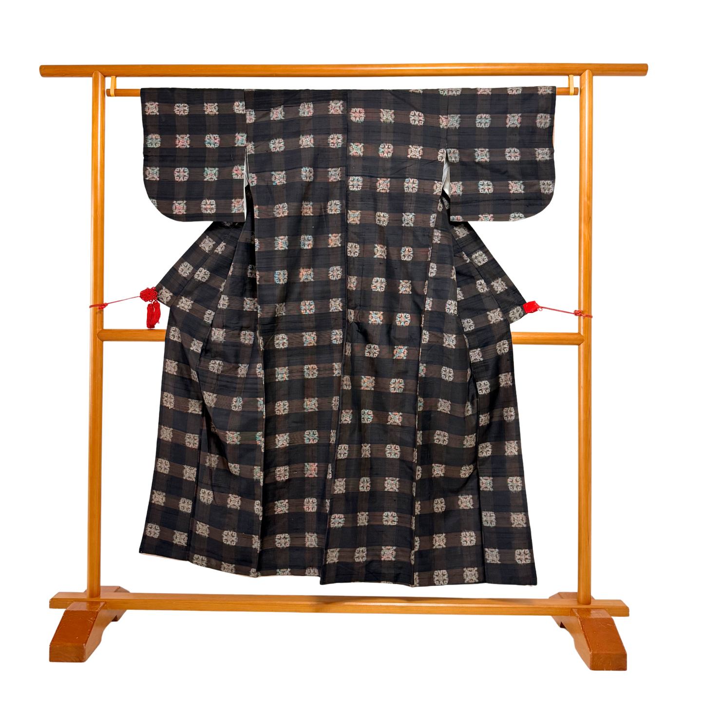 Pre-Owned Tsumugi Silk Kimono – Classic Checked Kasuri Pattern