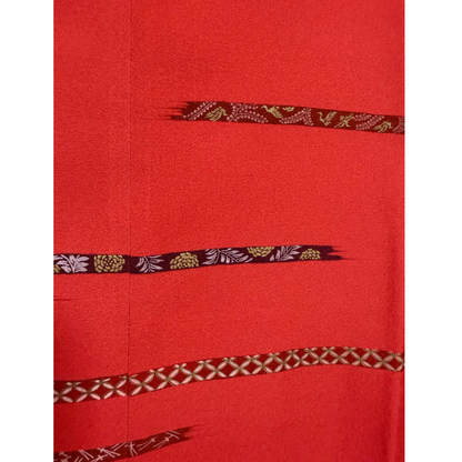 Pre-Owned Silk Michiyuki Coat – Elegant Red with Subtle Woven Accents
