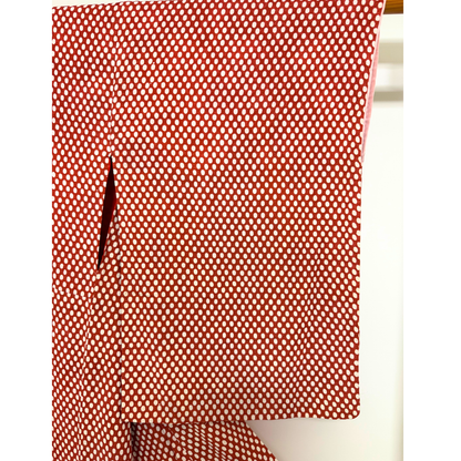 Pre-Owned Silk Komon – Retro Red with White Polka Dot Pattern
