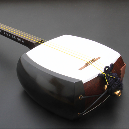 Tsugaru Shamisen with Azuma made of Kouki wood (Second hand)