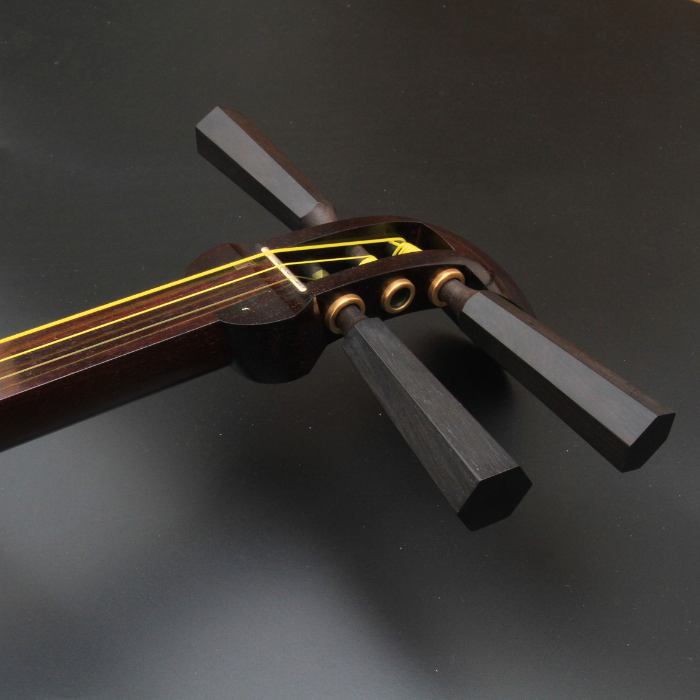 Tsugaru Shamisen with Azuma made of Kouki wood (Second hand)
