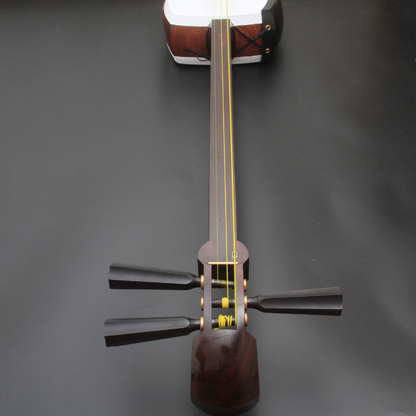 Tsugaru Shamisen with Azuma made of Kouki wood (second hand)