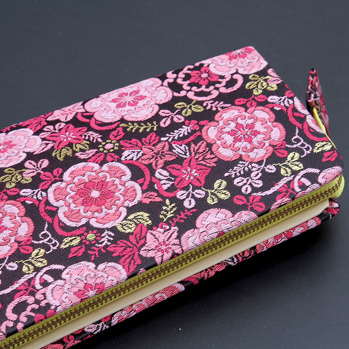 Elegant Bachi Case with a zipper