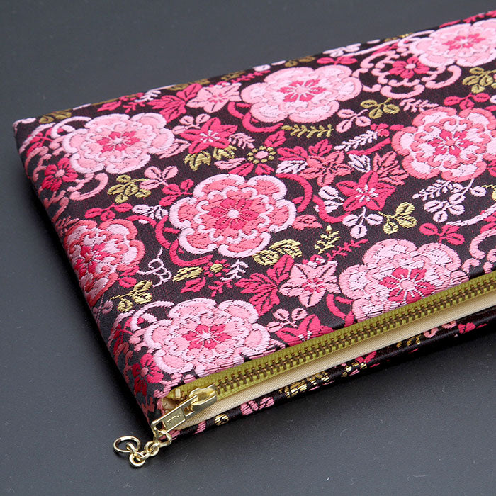 Elegant Bachi Case with a zipper